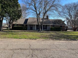 2760 Ascot Pl, Greenville, MS 38701