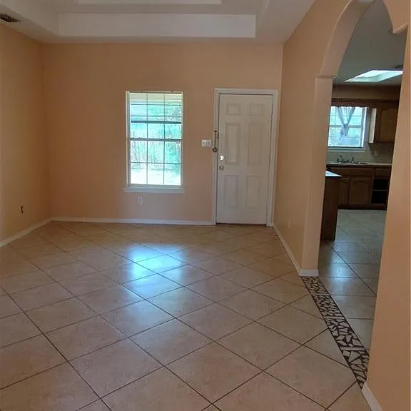 3604 Kingsborough Ave — Photo 3