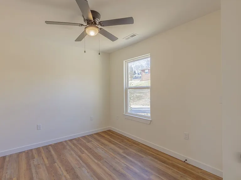3624 Mountain View Dr — Photo 30