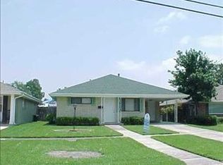 4017 Lake Villa Dr, Metairie, LA 70002