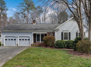 5204 Nantucket Rd, Greensboro, NC 27455