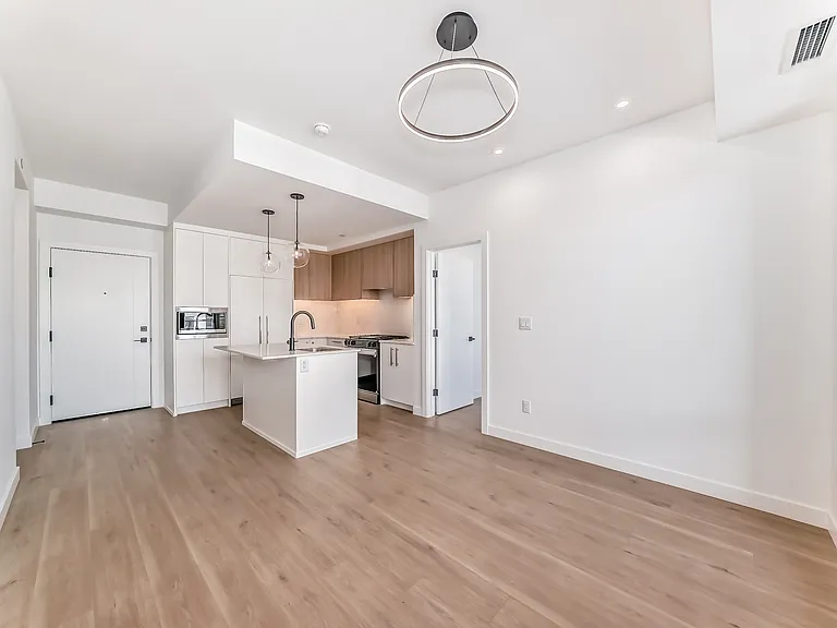 606 Broadcast Ave SW #8375 — Photo 19