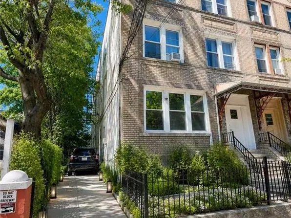 1564 Bay Ridge Ave, Brooklyn, NY 11219