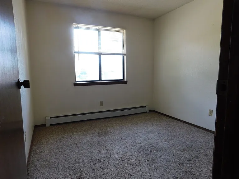 644 Starlight Dr — Photo 11