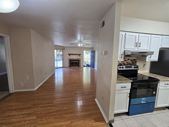 5th image of 9797 Leawood Blvd APT 104