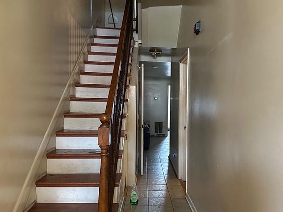 5th image of 2225 12th St NW