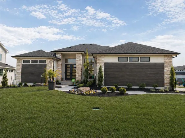 12605 W 170th St, Overland Park, KS 66221