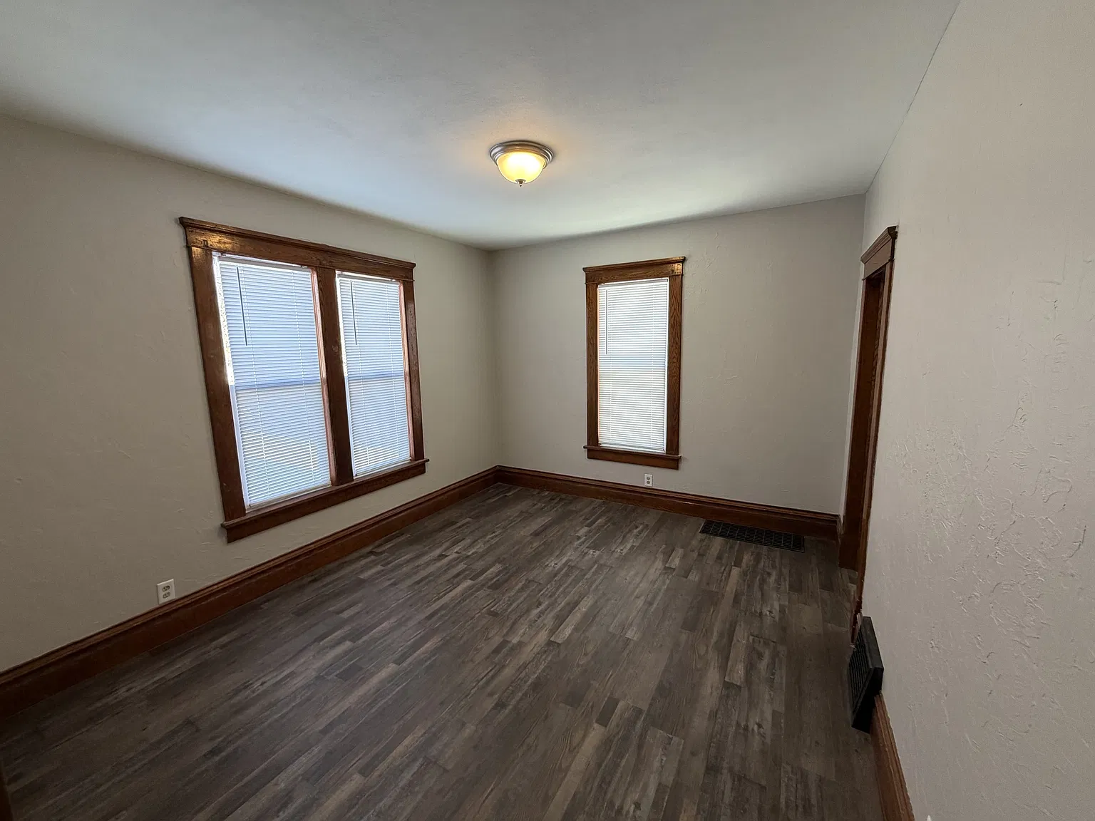 405 Rock Street - 1 — Photo 4