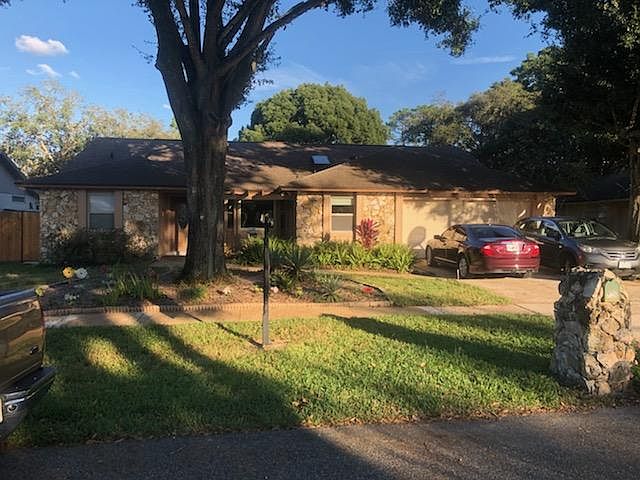1st image of 2726 Glennedwin Ct