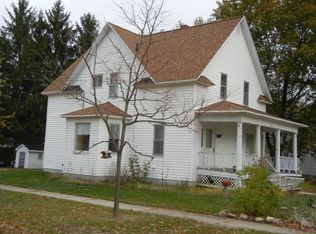 126 E Mount Morris Ave, Wautoma, WI 54982