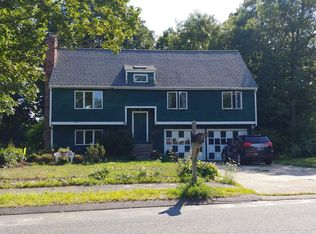 95 Jones Rd, Hopedale, MA 01747