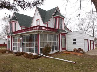 401 W Phipps St, La Plata, MO 63549