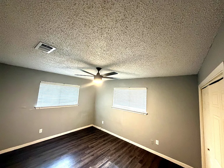 6402 Vioitha Dr #A — Photo 7