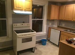 350 Pearl St #2, Manchester, NH 03104