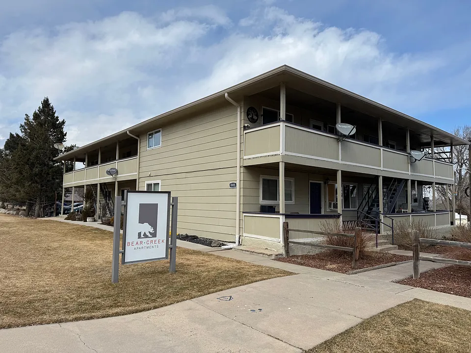 1013 Modes St #7