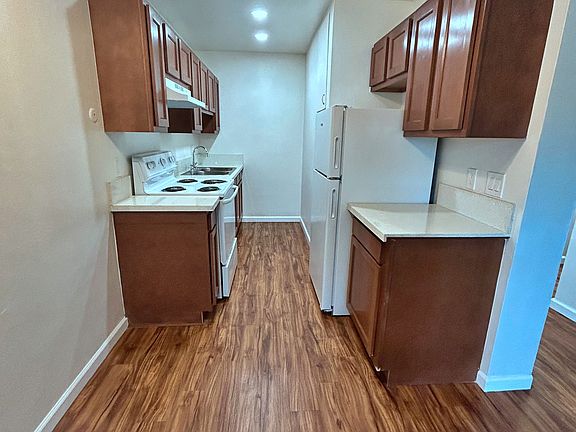 2nd image of 5063 Clairemont Mesa Blvd Unit 10