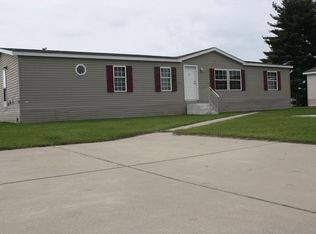 485 Scotch Pine Ct, Flint, MI 48506