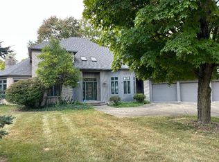 3686 Newhouse Pl, Greenwood, IN 46143