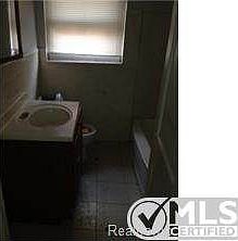 3rd image of 18247 Saint Marys St