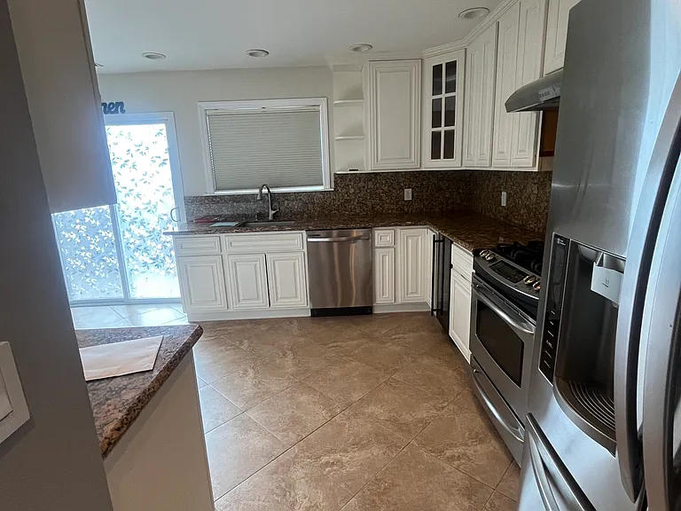 24 Darnell Ln #1 — Photo 3