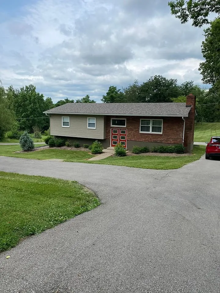 2771 Old Hill Rd — Photo 1