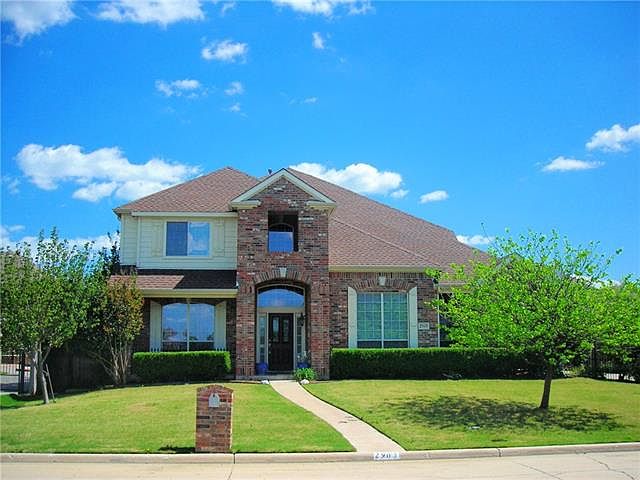 1st image of 2905 Saint Martin Dr