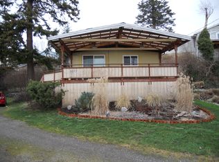 5076 Halverson Ln, Blaine, WA 98230