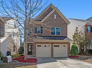 2216 Tanners Mill Dr, Durham, NC 27703