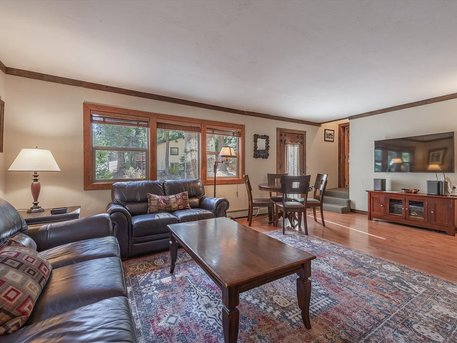 4 bed, 2129 sqft, $5,900 — Photo 3