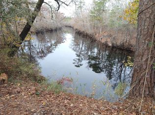 1015 Shelter Creek Dr, Burgaw, NC 28425