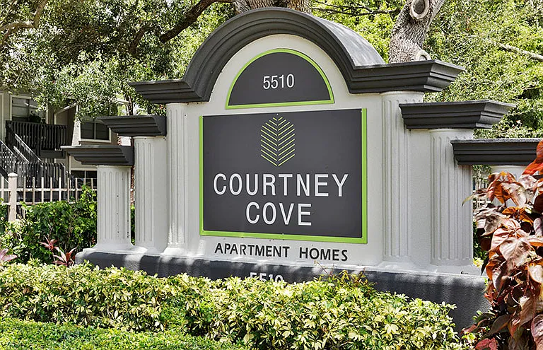 Courtney Cove Apartment Homes — Photo 28