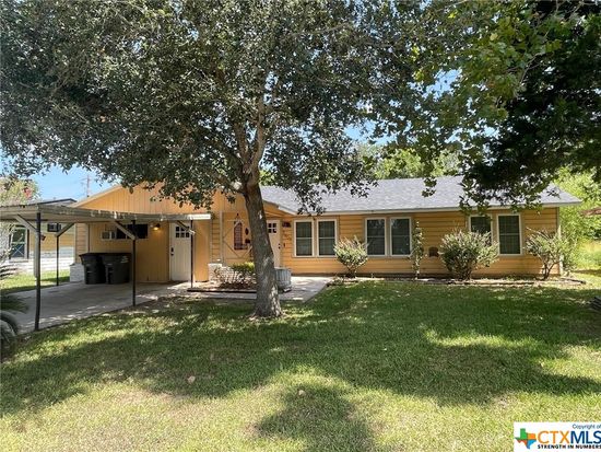 3602 Morningside St, Victoria, TX 77901