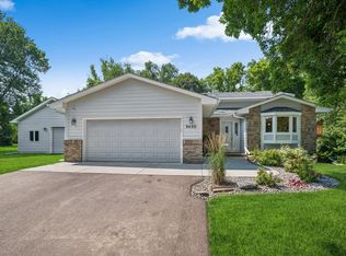 9450 Teakwood Ln N, Maple Grove, MN 55369