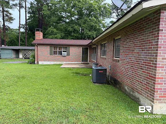3rd image of 119 Spruce Ave