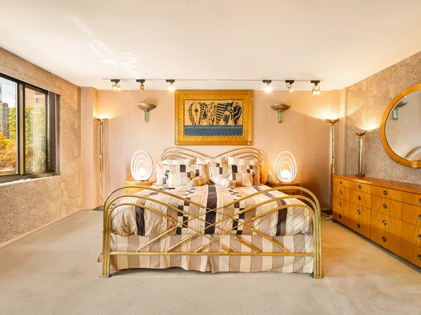 425 East 63rd Street image 19 of 28