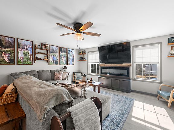 4th image of 72 Deer Ridge Lane