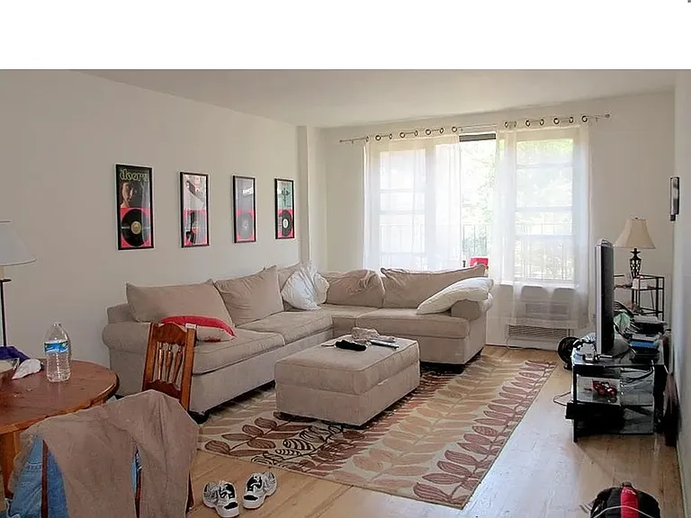 147 E 82nd St #6-D — Photo 1