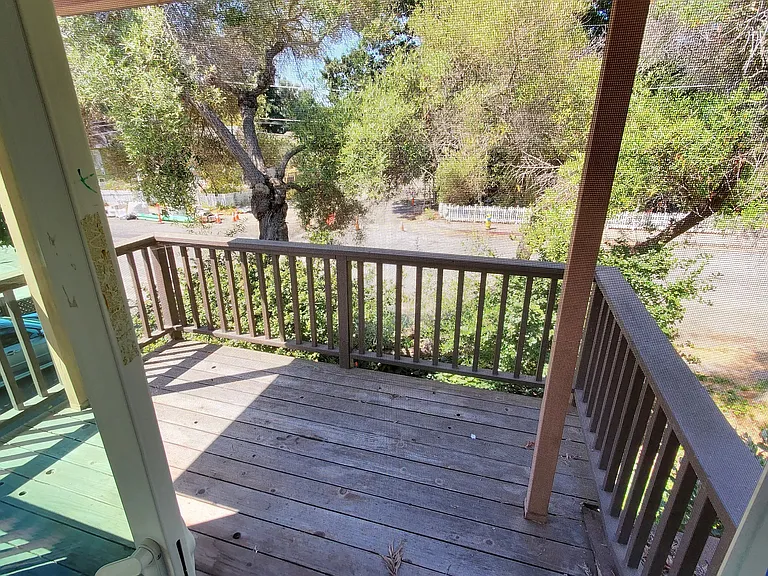 202 Blackburn St #B — Photo 3