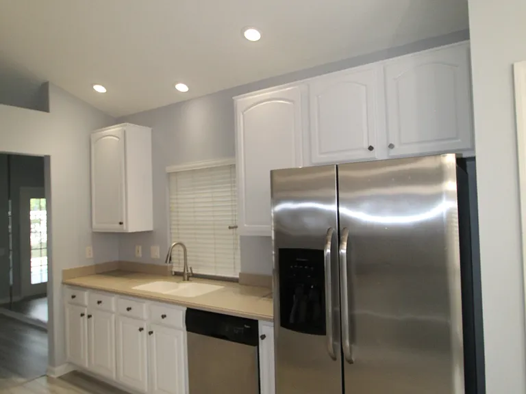 6031 Bay Valley Ct — Photo 8