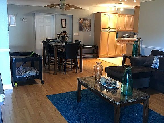 Living & Dining room 