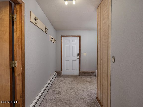 4th image of 2501 W Trapline Dr