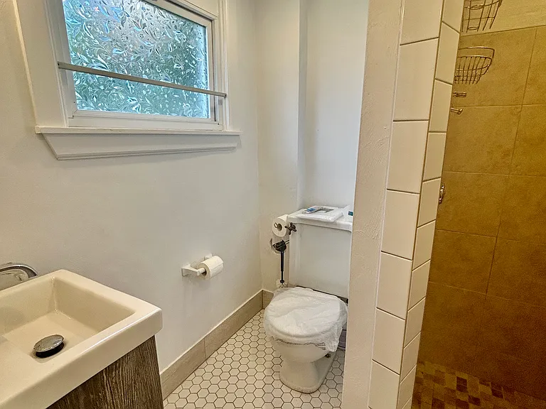 132 Cohassett St — Photo 16