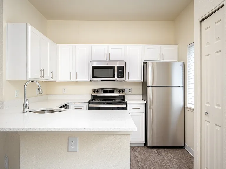 Village at Main Street | Kitchen
