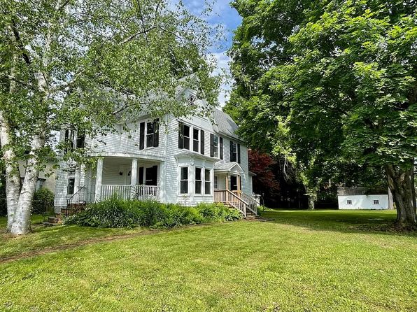 13 Follett St #B