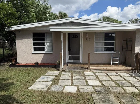 916 E 123RD AVENUE, TAMPA, FL 33612
