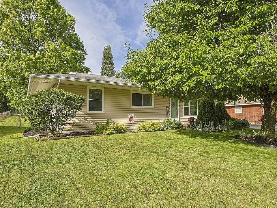 1st image of 2465 Horning Dr