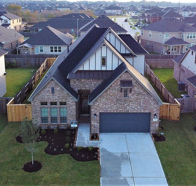 2nd image of 28615 Oakmist Point Ln
