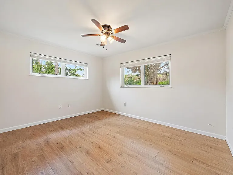 6205 S Indian River Dr — Photo 13