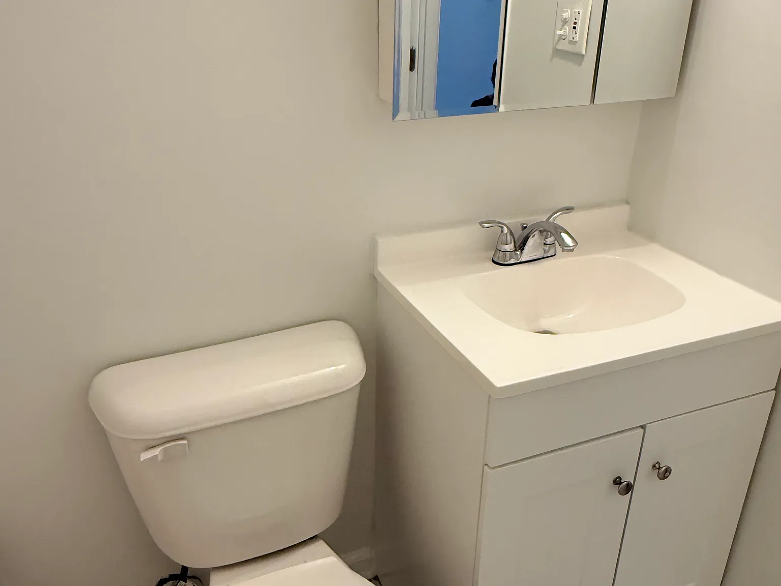 1 bed, 900 sqft, $1,750 — Photo 4