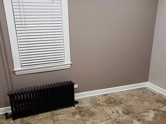 5th image of 1934 S Canalport Ave #1